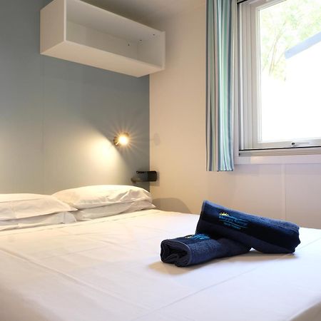 Happy Camp Mobile Homes In Camping Village La Masseria 加利波利 外观 照片